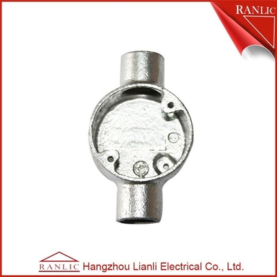Trung Quốc Hộp ống luồn dây điện 3/4 inch 1 inch Trắng 20mm Mạ kẽm nhúng nóng, OEM chuyên nghiệp nhà cung cấp