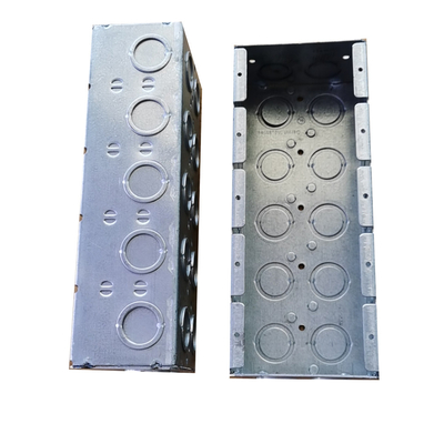 Hộp điện thép 5by5 Cuộn dây nhúng nóng có độ dày 1.60mm với nút bấm đa năng nhà cung cấp